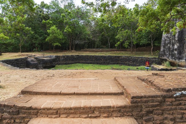 Octagonal Pond [Sigiriya rock fortress]